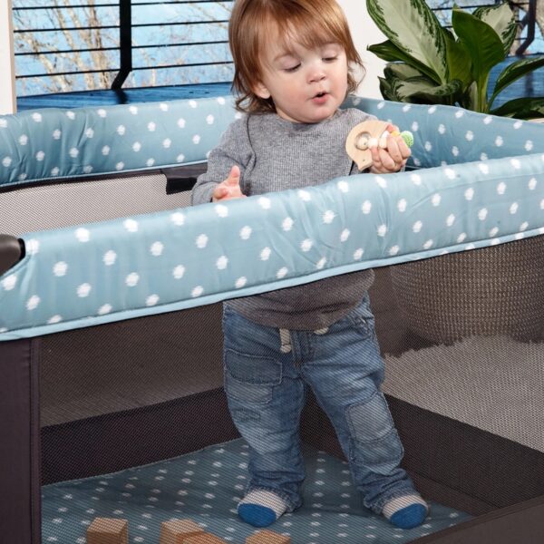 Babideal Dottie Baby Play Yard with Bassinet, Blue Dot - Image 6